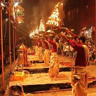Ganga Aarti Yellow Square
