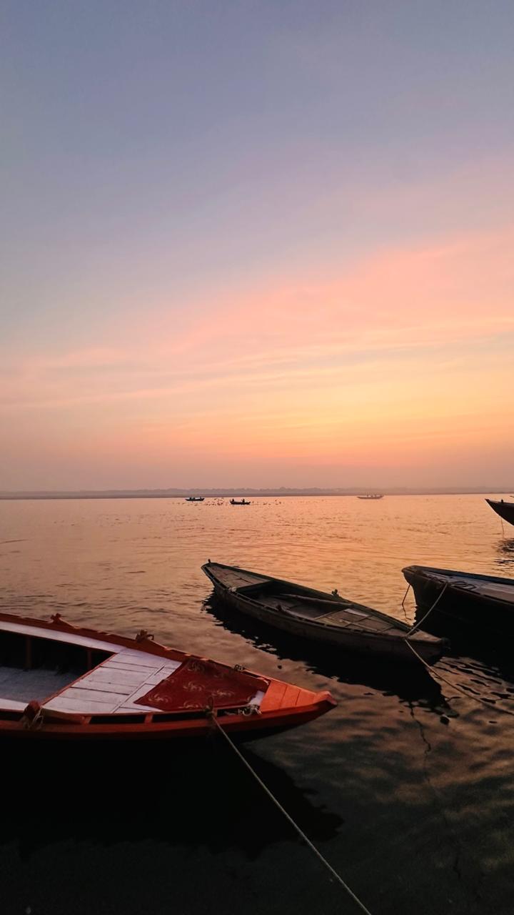 Dev Deepawali Boat Ride Scam Exposed: Complete Pricing & Booking Guide 2025